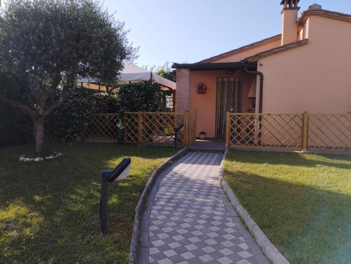Villa Melody house - dépendance Castel del Bosco  Exterior foto
